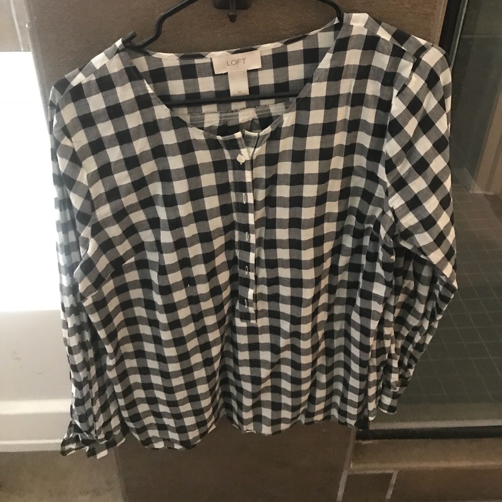 Women’s Loft top